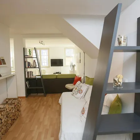 Colmarappart Grand'rue Апартаменты *